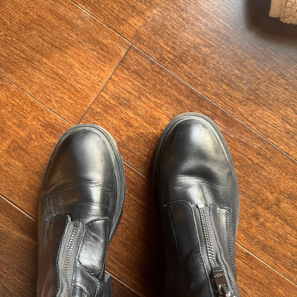 Marc Fisher Ltd Women Paralee Black Leather Ankle Boot Zip Lug Sole 10 - Picture 14 of 15